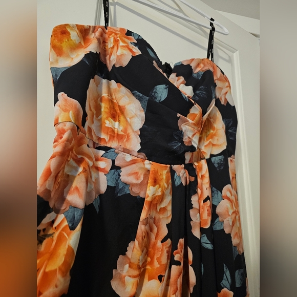 CityChic Formal Strapless Tulip Dress in Floral Print - Size M (18US) - Picture 3 of 6